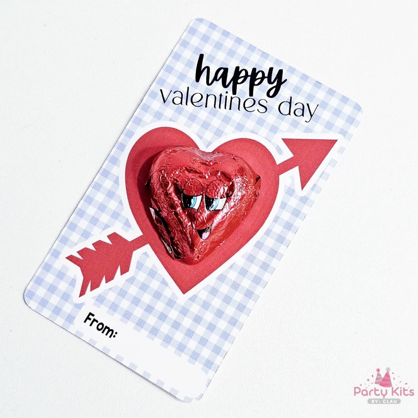 Planilla digital imprimible para tarjetas rectangulares fondo celeste porta chocolate San Valentín