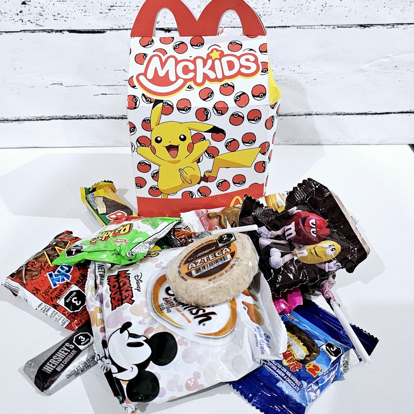 Cajitas para dulces estilo Mc Meal/Cajita Feliz